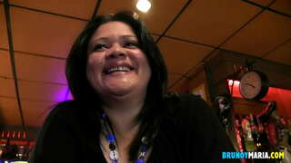 رفتن به انجام یک آزمون لیسانس گرم به دوست از عروس و اغلب polvazo