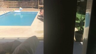 Mening naughty erim mening SEXY qiz va men bilan so'rib cho'mish xonasiga xonadan ketadi, Ibiza ! Mening naughty erim mening SEXY qiz va men bilan so'rib cho'mish xonasiga xonadan ketadi, Ibiza !